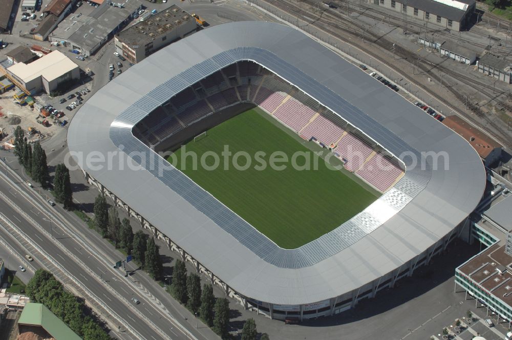 Aerial photograph Genf - Sports facility grounds of the arena of the stadium Stade de Geneve (or Stade de la Praille) on the Route des Jeunes in Geneva in the canton of Geneve, Switzerland