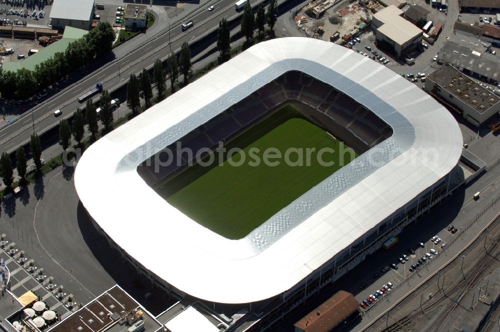 Genf from the bird's eye view: Sports facility grounds of the arena of the stadium Stade de Geneve (or Stade de la Praille) on the Route des Jeunes in Geneva in the canton of Geneve, Switzerland