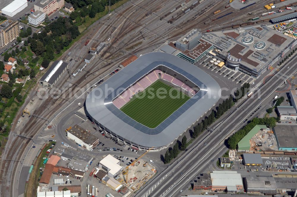 Aerial photograph Genf - Sports facility grounds of the arena of the stadium Stade de Geneve (or Stade de la Praille) on the Route des Jeunes in Geneva in the canton of Geneve, Switzerland