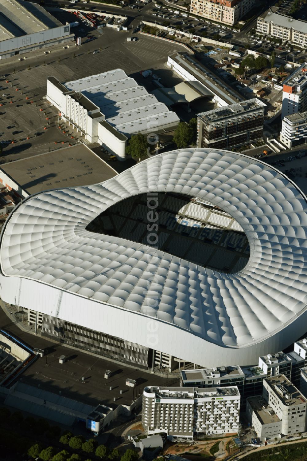 Aerial photograph Marseille - Sports facility grounds of the Arena stadium Stade Orange Velodrome on street Boulevard Michelet in Marseille in Provence-Alpes-Cote d'Azur, France