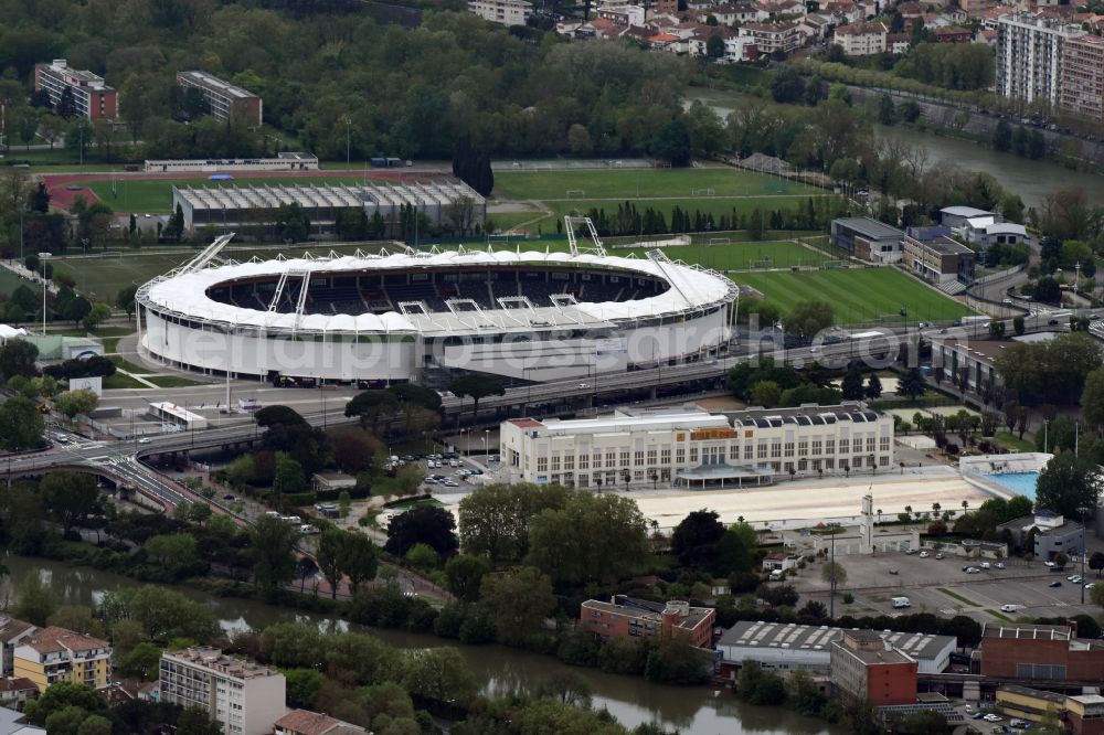 Toulouse from above - Sports facility grounds of the Arena stadium Stadium TFC Municipal on street Allee Gabriel Bienes in Toulouse in Occitanie, France