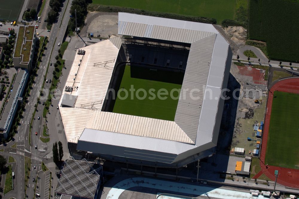 Aerial image Innsbruck - Sports facility grounds of the Arena stadium Tivoli-Stadion on street Stadionstrasse in Innsbruck in Tirol, Austria