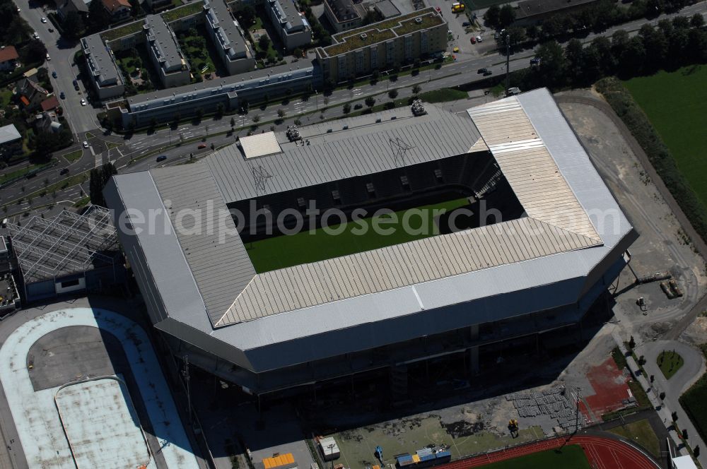 Aerial photograph Innsbruck - Sports facility grounds of the Arena stadium Tivoli-Stadion on street Stadionstrasse in Innsbruck in Tirol, Austria