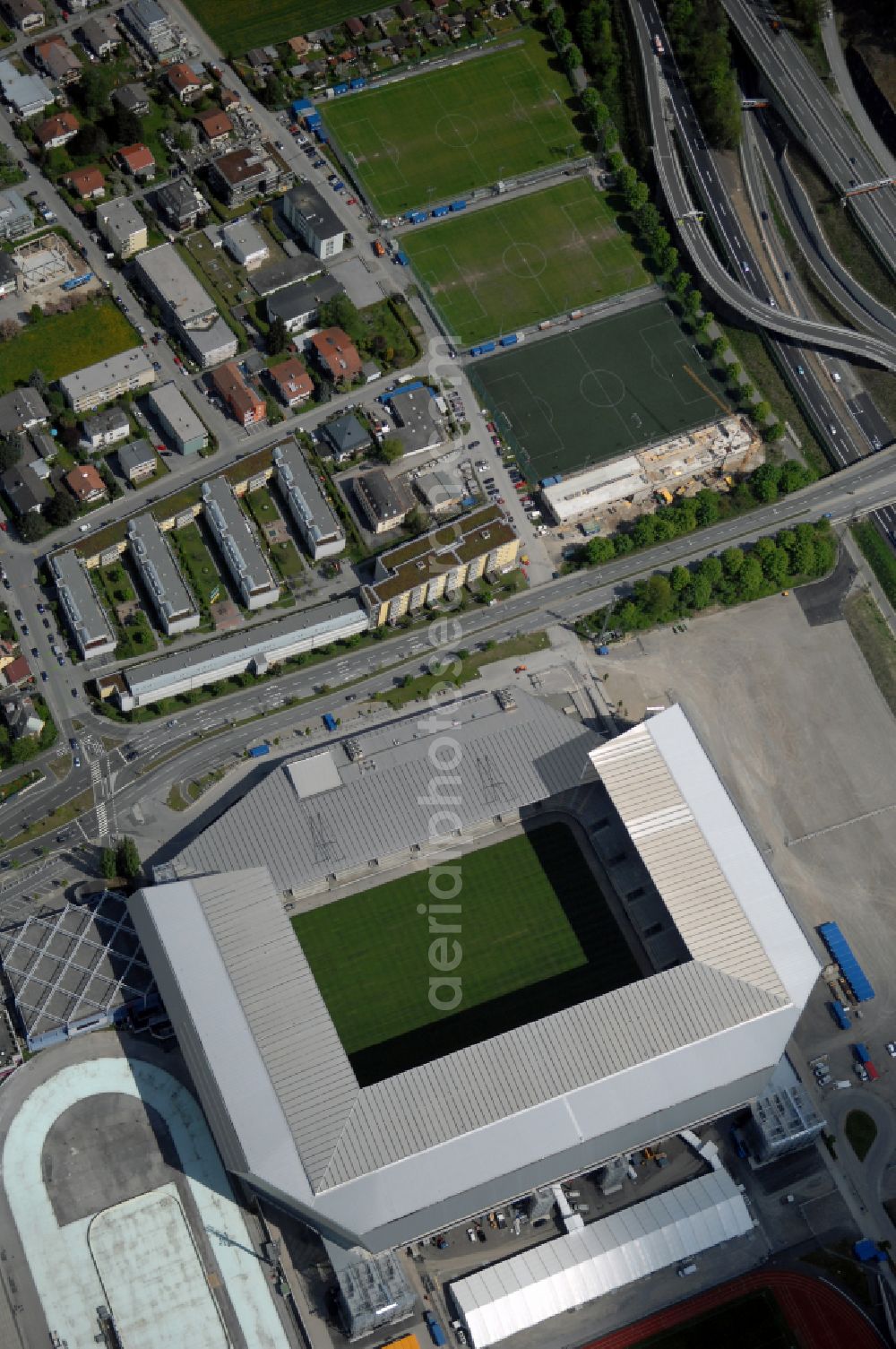 Aerial image Innsbruck - Sports facility grounds of the Arena stadium Tivoli-Stadion on street Stadionstrasse in Innsbruck in Tirol, Austria