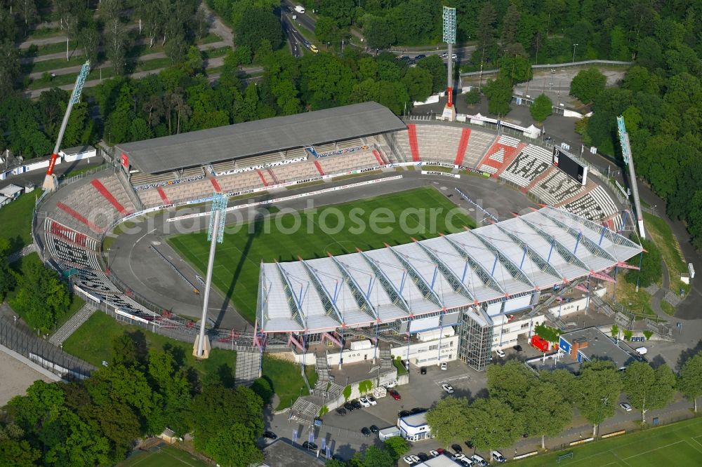 Aerial image Karlsruhe - Sports facility grounds of the Arena stadium Wildparkstadion on Adenauerring in Karlsruhe in the state Baden-Wuerttemberg, Germany