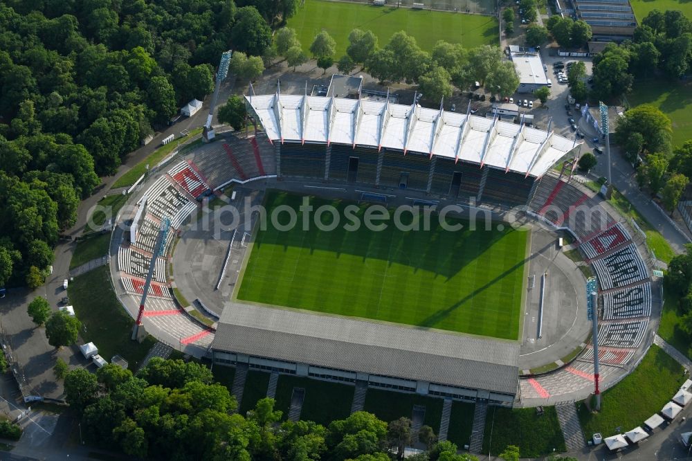 Aerial image Karlsruhe - Sports facility grounds of the Arena stadium Wildparkstadion on Adenauerring in Karlsruhe in the state Baden-Wuerttemberg, Germany