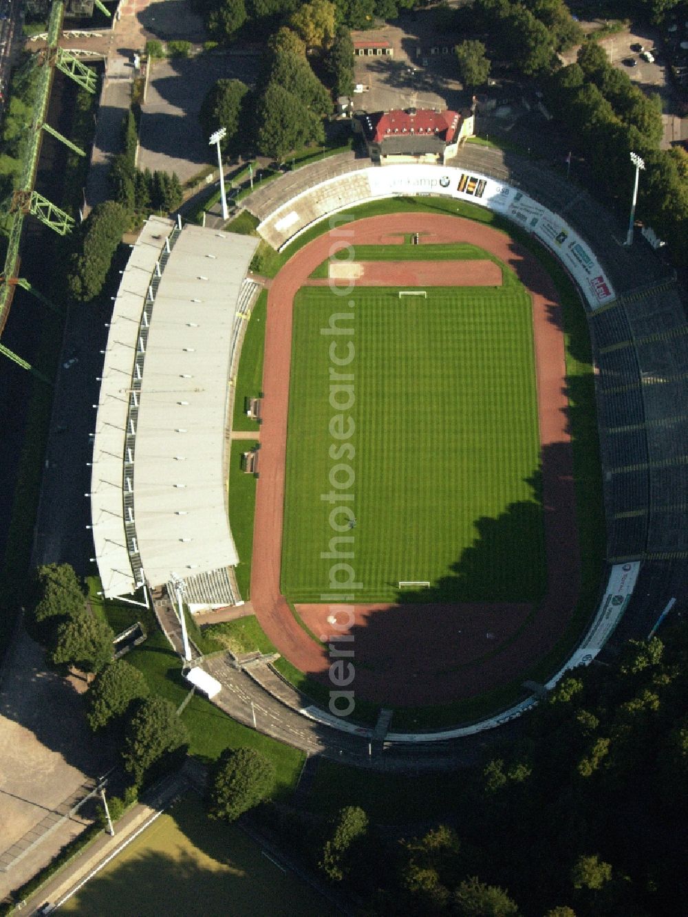 Wuppertal from the bird's eye view: Sports facility grounds of the Arena stadium Am Zoo in the district Zoo in Wuppertal in the state North Rhine-Westphalia, Germany