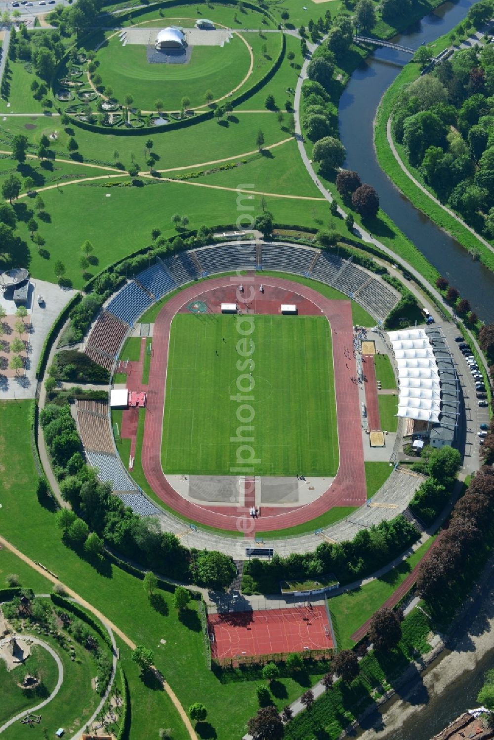 Gera from the bird's eye view: Sports facility grounds of the Arena stadium Stadium der Freundschaft in Gera in the state Thuringia