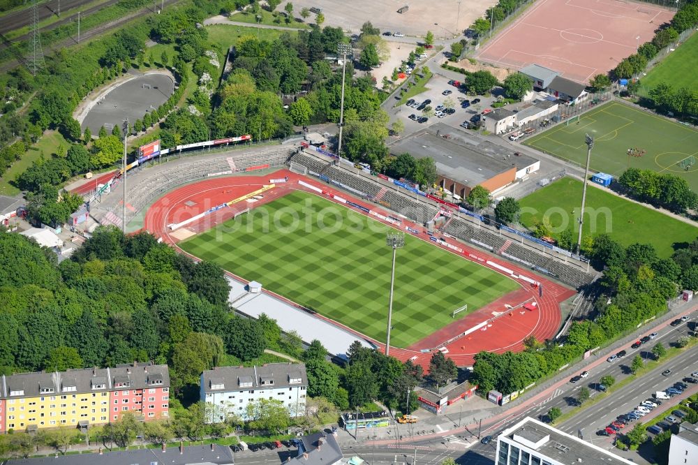 Aerial photograph Köln - Sports facility grounds of stadium Suedstadion along the Vorgebirgstrasse in the district Rodenkirchen in Cologne in the state North Rhine-Westphalia, Germany