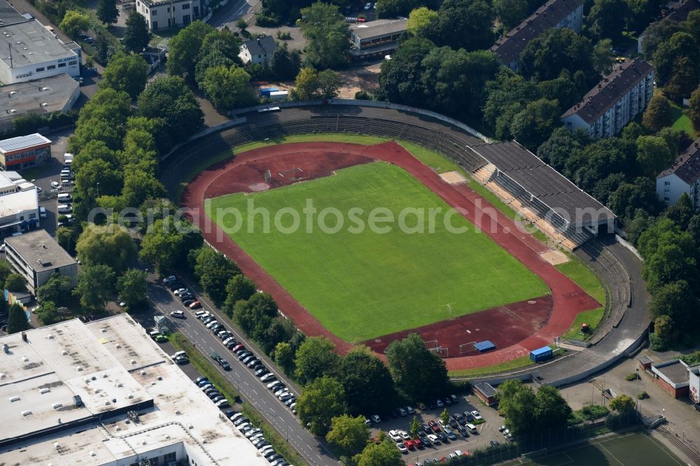 Bonn from the bird's eye view: Sports facility grounds of stadium Sportpark Pennenfeld on Mallwitzstrasse in Bonn in the state North Rhine-Westphalia, Germany