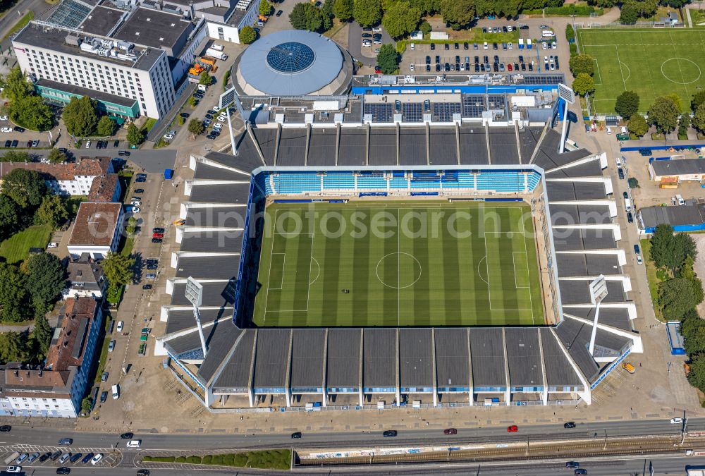 Aerial photograph Bochum - sports facility grounds of the stadium Vonovia Ruhrstadion formerly rewirpowerSTADION and Ruhrstadion on Castroper Strasse in Bochum in the Ruhr area in the state of North Rhine-Westphalia