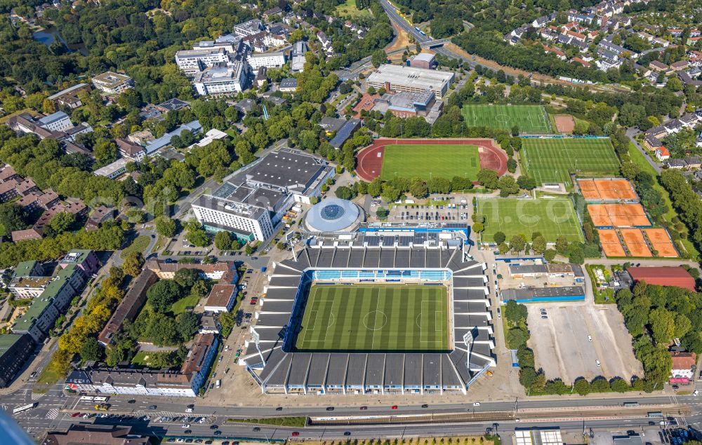 Aerial photograph Bochum - sports facility grounds of the stadium Vonovia Ruhrstadion formerly rewirpowerSTADION and Ruhrstadion on Castroper Strasse in Bochum in the Ruhr area in the state of North Rhine-Westphalia