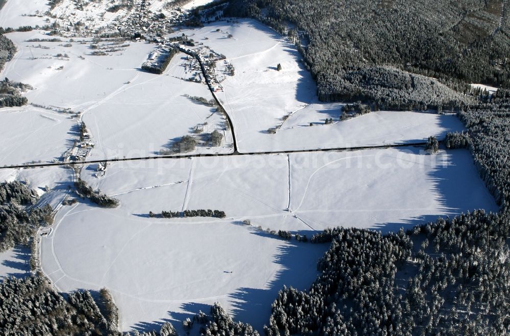 Aerial photograph Oberweißbach/Thüringer Wald - Tracks on a snow covered field in Oberweissbach/Thueringer Wald in the state of Thuringia