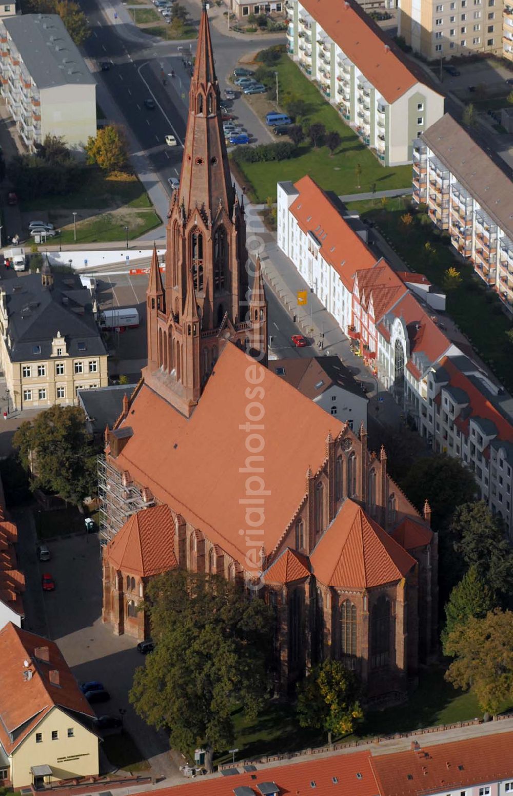 Demmin from the bird's eye view: Blick auf die gotische St. Bartholomaei-Kirche am Kirchplatz 7 in 17109 Demmin - das Wahrzeichen der Hansestadt. Ansprechpartner: Gemeindebüro Tel.: 03998/433483