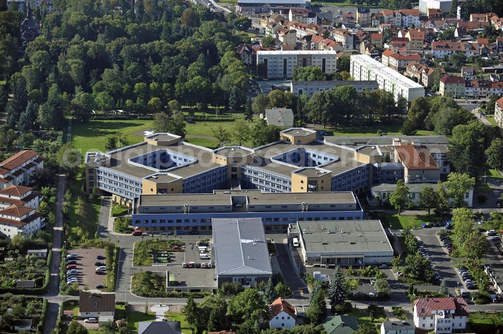 Eisenach from above - Das St.-Georg-Klinikum an der Mühlhauser Straße. Träger des Krankenhauses ist die St. Georg Klinikum Eisenach gGmbH. The St. George's Hospital at the Mühlhauser Strasse. Provider of the hospital is the St. Georg Klinikum Eisenach gGmbH.