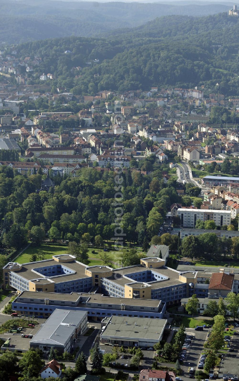 Aerial image Eisenach - Das St.-Georg-Klinikum an der Mühlhauser Straße. Träger des Krankenhauses ist die St. Georg Klinikum Eisenach gGmbH. The St. George's Hospital at the Mühlhauser Strasse. Provider of the hospital is the St. Georg Klinikum Eisenach gGmbH.