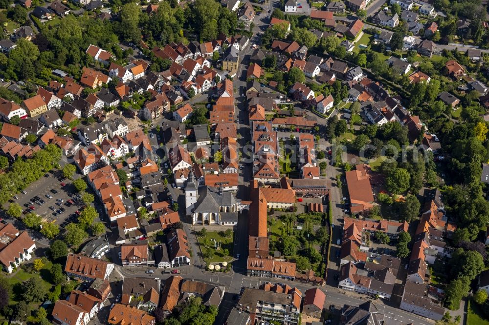 Aerial image Rheda-Wiedenbrück - The church Saint Marien next to the Franciscan monastery in the Moenchstrasse in Rheda-Wiedenbrueck in the state North Rhine-Westphalia