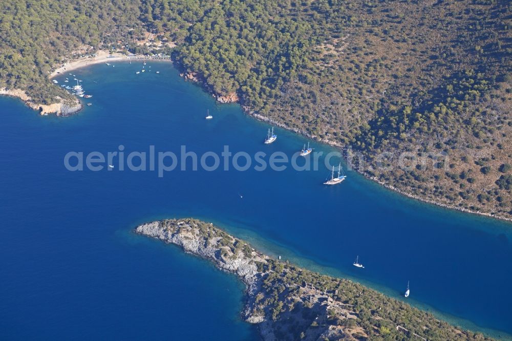 Ölüdeniz from above - St Nicholas Island in the bay of Oeluedeniz in Turkey