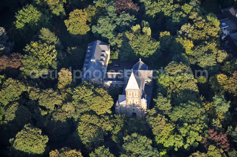 Aachen from the bird's eye view: Die Klosterkirche St. Salvator auf dem Gipfel Salvatorbergs in Aachen. Heute ist das Gebäude ein Kloster der Oblaten der makellosen Jungfrau Maria. The abby St. Salvator on the top of the mountain Salvatorberg in Aachen.