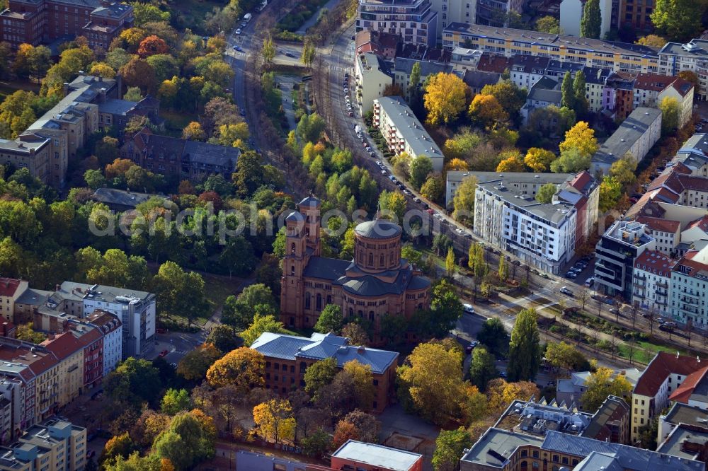 Berlin from above - St. Thomas Church at Mariannenplatz with a view overlooking the houses on Engeldamm and Bethaniendamm in Berlin - Kreuzberg. The church was built in 1865-1869 in the late classicistic style by Friedrich Adler