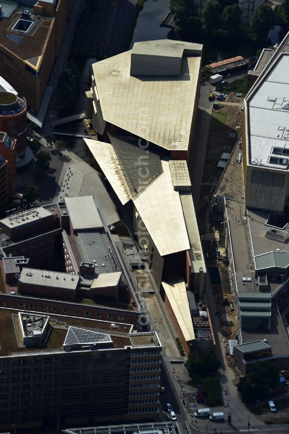 Aerial photograph Berlin OT Tiergarten - View of the National Library Berlin and the Theatre am Potsdamer Platz