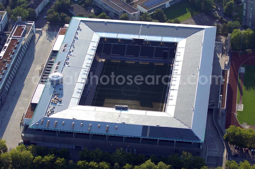 Aerial image Bern - Das Stadion Stade de Suisse Wankdorf Bern steht im Wankdorfquartier der Stadt in der Schweiz. Die Arena ist Heimstatt des Berner Fussballvereins BSC Young Boys (YB) und wurde durch die Baufirma Marazzi Generalunternehmung ( heute Losinger Construction AG) und die Baltensperger AG errichtet.