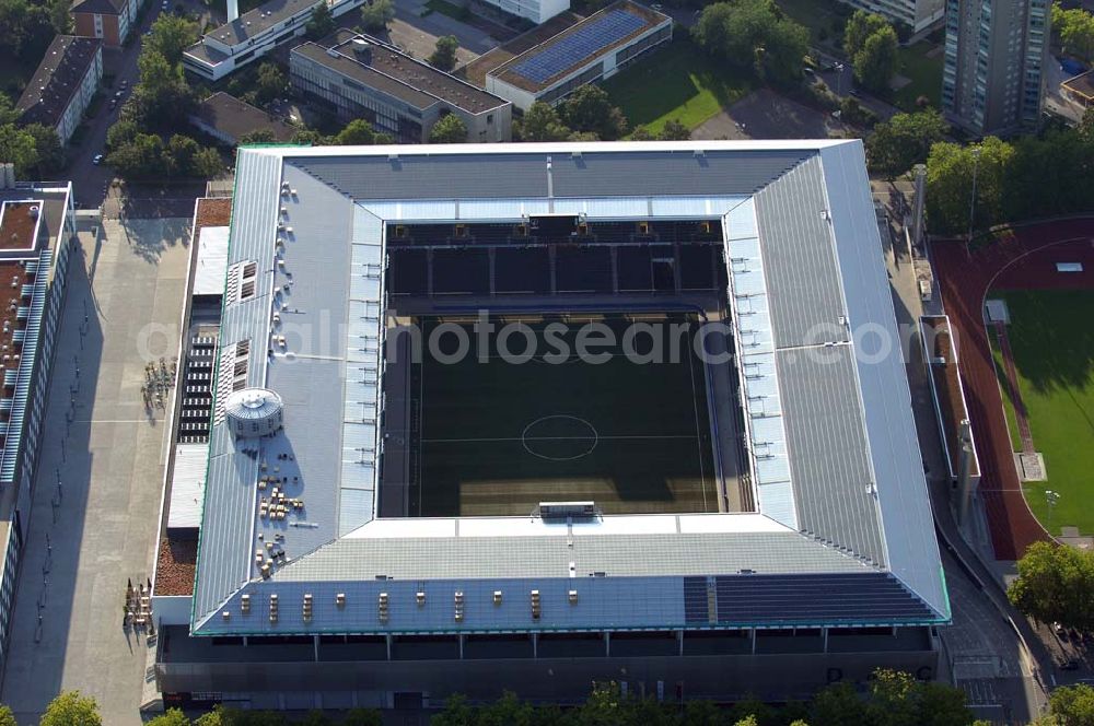 Aerial photograph Bern - Das Stadion Stade de Suisse Wankdorf Bern steht im Wankdorfquartier der Stadt in der Schweiz. Die Arena ist Heimstatt des Berner Fussballvereins BSC Young Boys (YB) und wurde durch die Baufirma Marazzi Generalunternehmung ( heute Losinger Construction AG) und die Baltensperger AG errichtet.