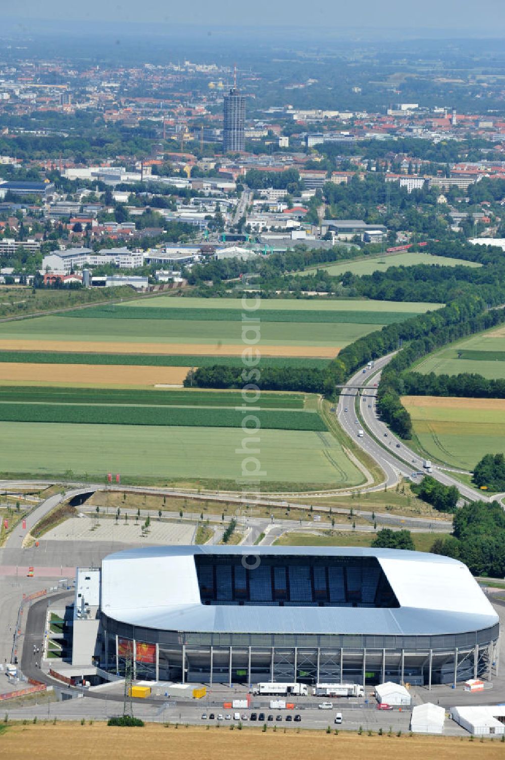 Aerial image Augsburg - Blick auf das Stadion impuls arena des Fußballvereins FC Augsburg zur FIFA Fußball-Weltmeisterschaft der Frauen 2011. Das Fußballstadion mit einer Kapazität von bis zu 49.000 Plätzen wurde durch die Architekten Bernhard & Kögel ralisiert. View onto the stadium impuls arena of the football club / soccer club FC Augsburg.