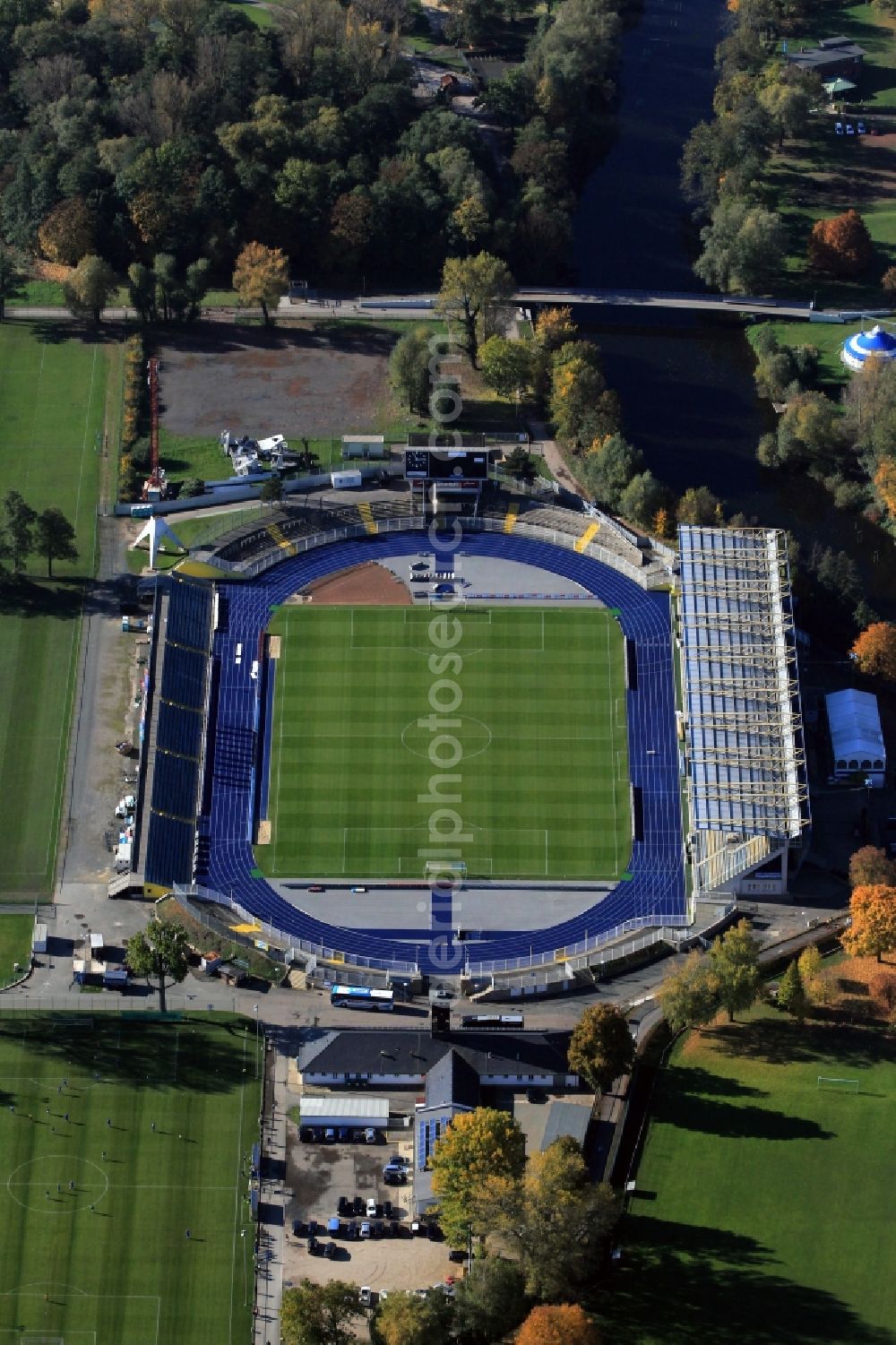 Aerial photograph Jena - Stadium of FC Carl Zeiss on the Ernst Abbe Sportfeld Jena in Thuringia