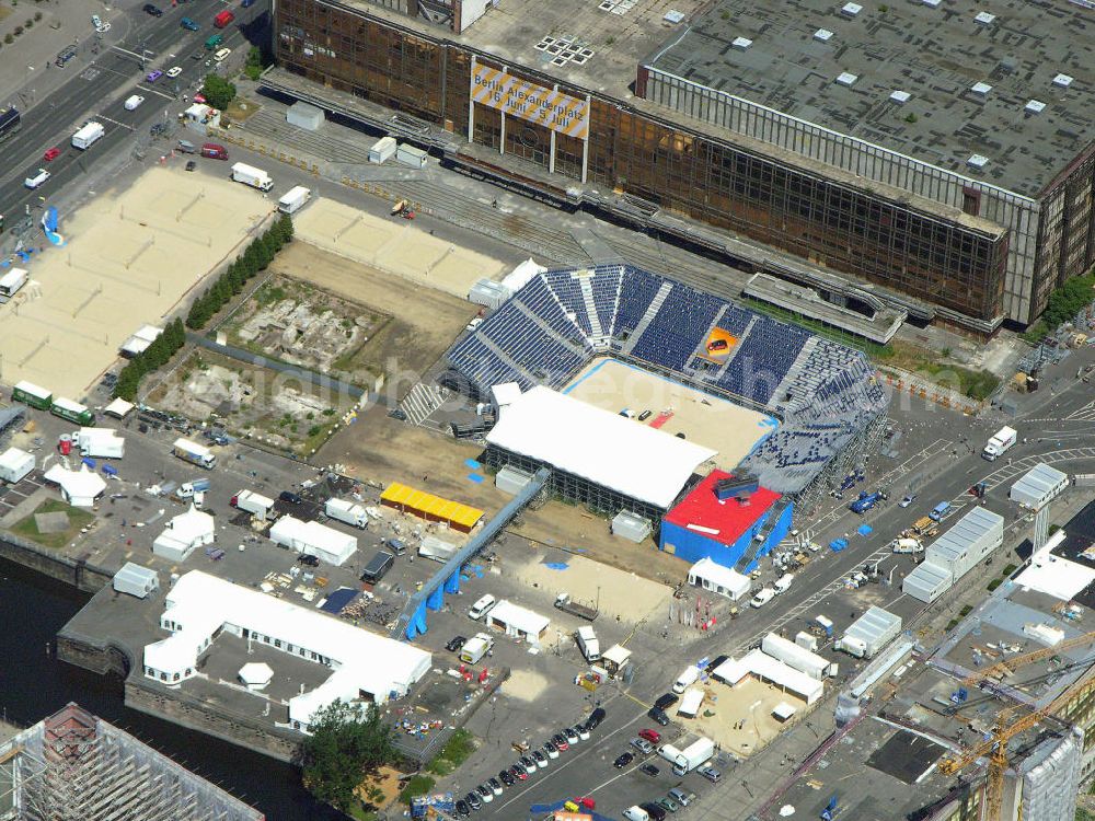 Aerial image Berlin - Stadium of the Beach Volley World Cup 2005 at the castle square Schlossplatz beside the Palast der Republik in Berlin