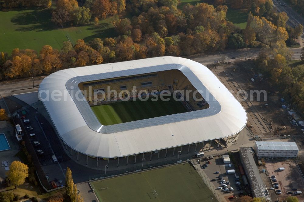 Aerial image Dresden - View of the stadium in Dresden in the state Saxony. The football stadium had to Lennéstreet over time the name of Rudolf-Harbig-Stadion, Dynamo Stadium and Gluecksgas Stadium