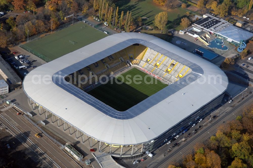 Aerial image Dresden - View of the stadium in Dresden in the state Saxony. The football stadium had to Lennéstreet over time the name of Rudolf-Harbig-Stadion, Dynamo Stadium and Gluecksgas Stadium