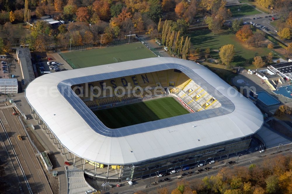 Aerial photograph Dresden - View of the stadium in Dresden in the state Saxony. The football stadium had to Lennéstreet over time the name of Rudolf-Harbig-Stadion, Dynamo Stadium and Gluecksgas Stadium