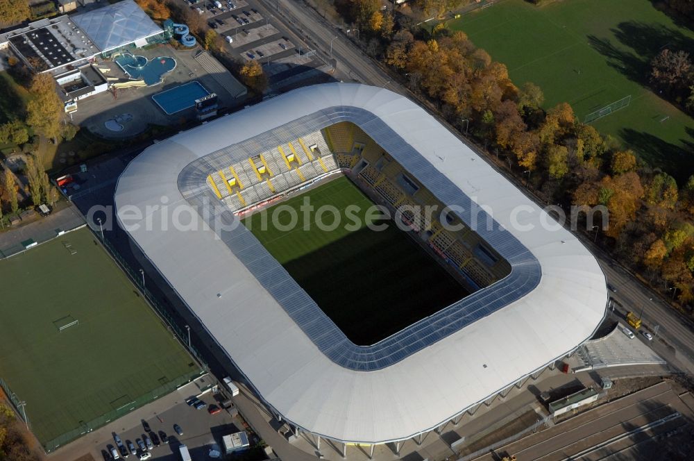 Aerial image Dresden - View of the stadium in Dresden in the state Saxony. The football stadium had to Lennéstreet over time the name of Rudolf-Harbig-Stadion, Dynamo Stadium and Gluecksgas Stadium