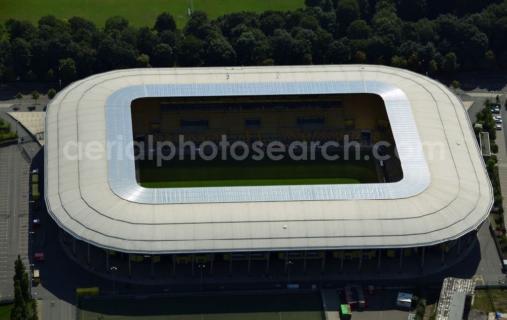 Dresden from the bird's eye view: View of the stadium in Dresden in the state Saxony. The football stadium had to Lennéstreet over time the name of Rudolf-Harbig-Stadion, Dynamo Stadium and Gluecksgas Stadium