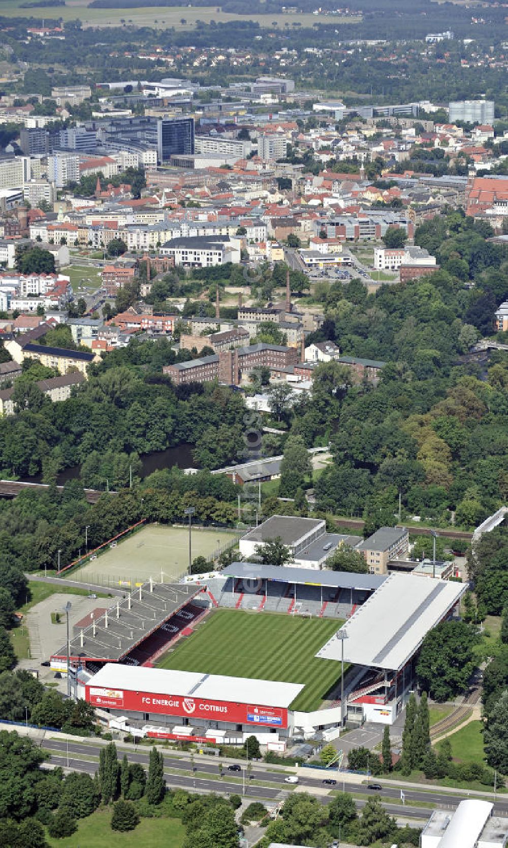 Aerial image Cottbus - Blick auf das Stadion der Freundschaft in Cottbus. Es ist die Heimspielstätte des Fußballvereins FC Energie Cottbus und liegt direkt an der Spree. Das Stadion bietet Platz für 22.500 Zuschauer. View of the Stadium of Friendship in Cottbus. It is the home ground of the football club FC Energie Cottbus is located directly on the Spree River. The stadium can accommodate 22,500 spectators.