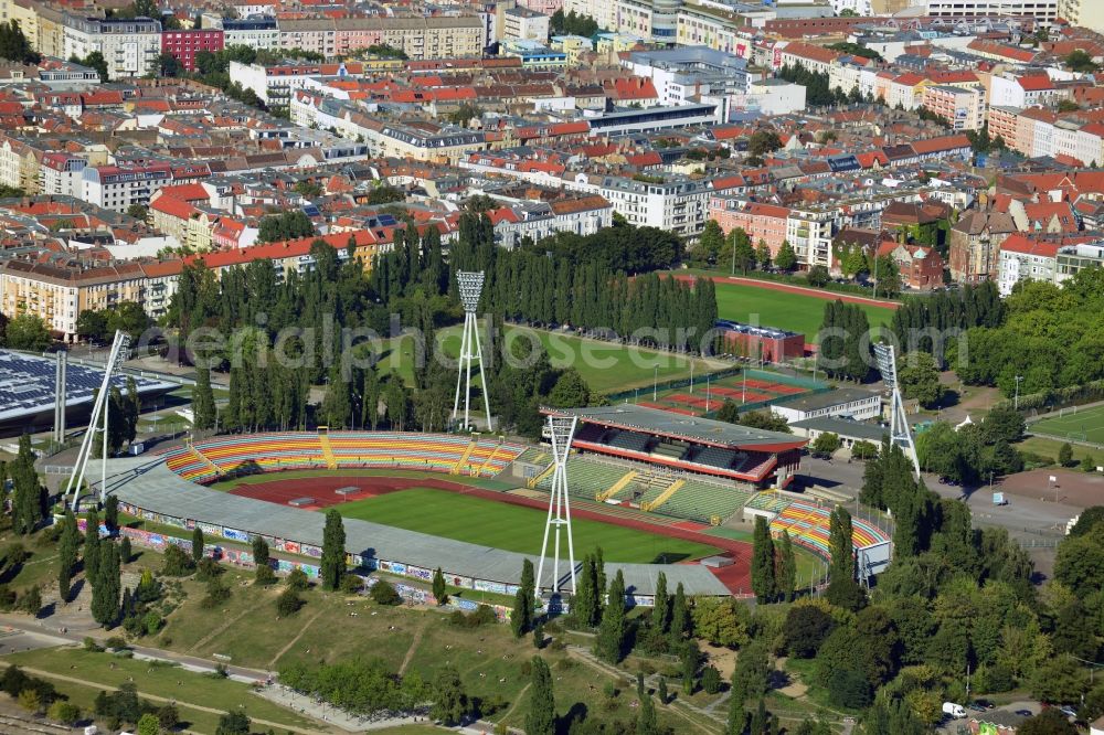 Aerial photograph Berlin Prenzlauer Berg - Stadium at the Friedrich-Ludwig-Jahn-Sportpark in Berlin Prenzlauer Berg