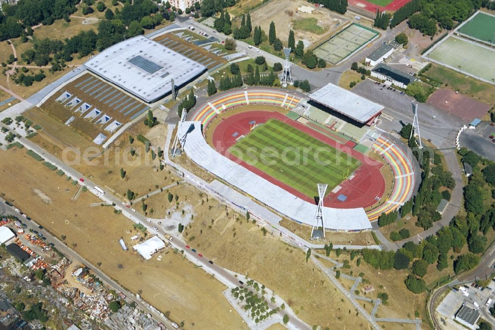 Aerial image Berlin - Stadium at the Friedrich-Ludwig-Jahn-Sportpark in Berlin Prenzlauer Berg