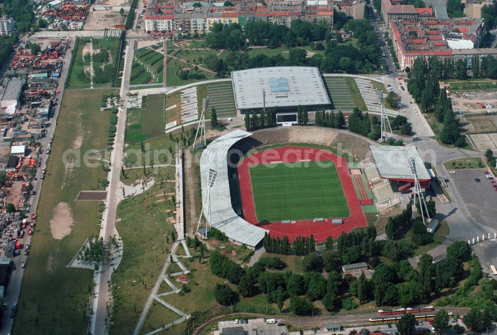 Berlin Prenzaluer Berg from the bird's eye view: Stadium at the Friedrich-Ludwig-Jahn-Sportpark in Berlin Prenzlauer Berg