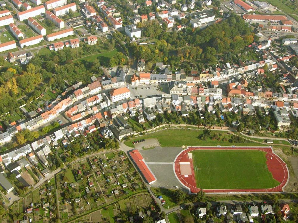 Aerial photograph Geithain - Blick auf den Geithainer Markt, der im Juni 2003 nach längerer Bauzeit wieder als zentraler Platz in der Stadt fertiggestellt wurde. In der Nähe liegt das Stadion am Paul-Günther-Platz, Paul-Günther-Platz, 04643 Geithain, Anschrift: Geschäftsstelle, Paul-Günther-Platz, 04643 Geithain, Tel: 034341/42 558