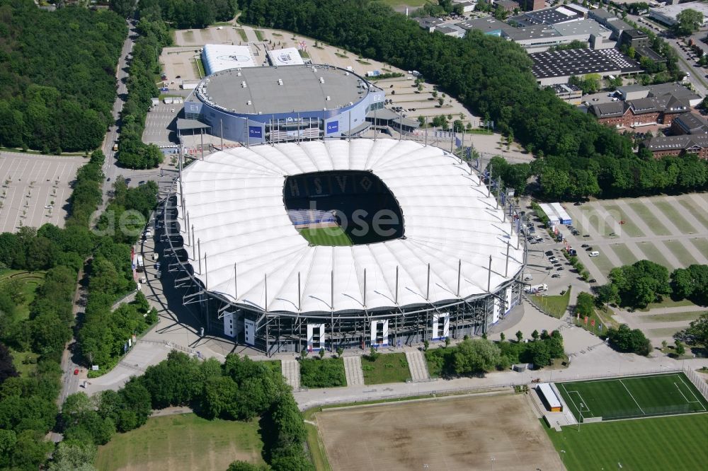 Aerial photograph Hamburg - The stadium Imtech Arena is the home ground of German Bundesliga club HSV, the O2 World a multi-purpose arena in Hamburg and the Volksbank Arena a ice rink and ball sports hall