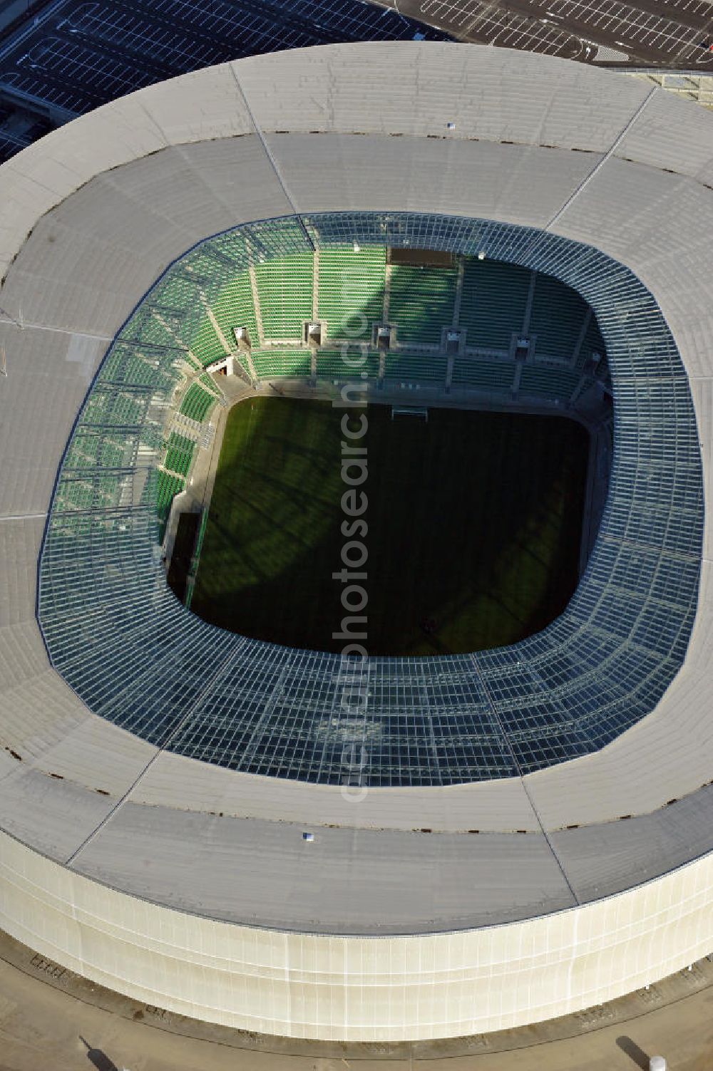 Aerial photograph Wroclaw / Breslau - Das neu errichtete Stadion Miejski in Breslau, Niederschlesien in Polen. Das Fußballstadion ist ein Austragungsort der UEFA Fußball-Europameisterschaft EM 2012. Errichtet wurde der Stadion- Neubau durch das Bauunternehmen MAX Bögl nach Entwürfen des deutschen Architekturbüros JSK. The new built stadium Miejski in Wroclaw, Lower Silesia in Poland. The soccer stadium is a venue for the UEFA European Football Championship 2012. The stadium was built by the construction company Max Bögl designed by the German architects JSK.