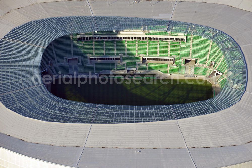 Aerial photograph Wroclaw / Breslau - Das neu errichtete Stadion Miejski in Breslau, Niederschlesien in Polen. Das Fußballstadion ist ein Austragungsort der UEFA Fußball-Europameisterschaft EM 2012. Errichtet wurde der Stadion- Neubau durch das Bauunternehmen MAX Bögl nach Entwürfen des deutschen Architekturbüros JSK. The new built stadium Miejski in Wroclaw, Lower Silesia in Poland. The soccer stadium is a venue for the UEFA European Football Championship 2012. The stadium was built by the construction company Max Bögl designed by the German architects JSK.