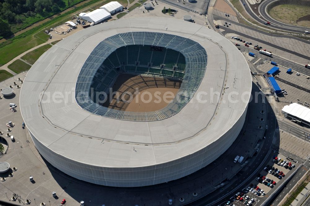 Aerial image Wroclaw / Breslau - Blick auf das Stadion Miejski in Breslau, Niederschlesien in Polen. Das Fußballstadion ist ein Austragungsort der UEFA Fußball-Europameisterschaft EM 2012. Errichtet wurde der Stadion- Neubau durch das Bauunternehmen MAX Bögl nach Entwürfen des deutschen Architekturbüros JSK. The new built stadium Miejski in Wroclaw, Lower Silesia in Poland. The soccer stadium is a venue for the UEFA European Football Championship 2012. The stadium was built by the construction company Max Bögl designed by the German architects JSK.