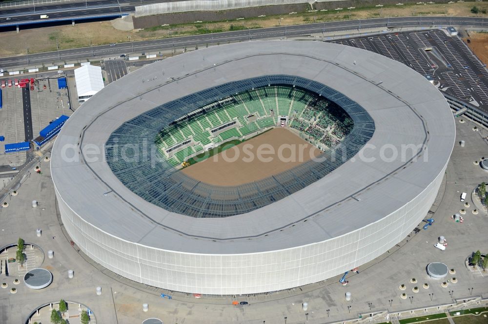 Aerial image Wroclaw / Breslau - Blick auf das Stadion Miejski in Breslau, Niederschlesien in Polen. Das Fußballstadion ist ein Austragungsort der UEFA Fußball-Europameisterschaft EM 2012. Errichtet wurde der Stadion- Neubau durch das Bauunternehmen MAX Bögl nach Entwürfen des deutschen Architekturbüros JSK. The new built stadium Miejski in Wroclaw, Lower Silesia in Poland. The soccer stadium is a venue for the UEFA European Football Championship 2012. The stadium was built by the construction company Max Bögl designed by the German architects JSK.