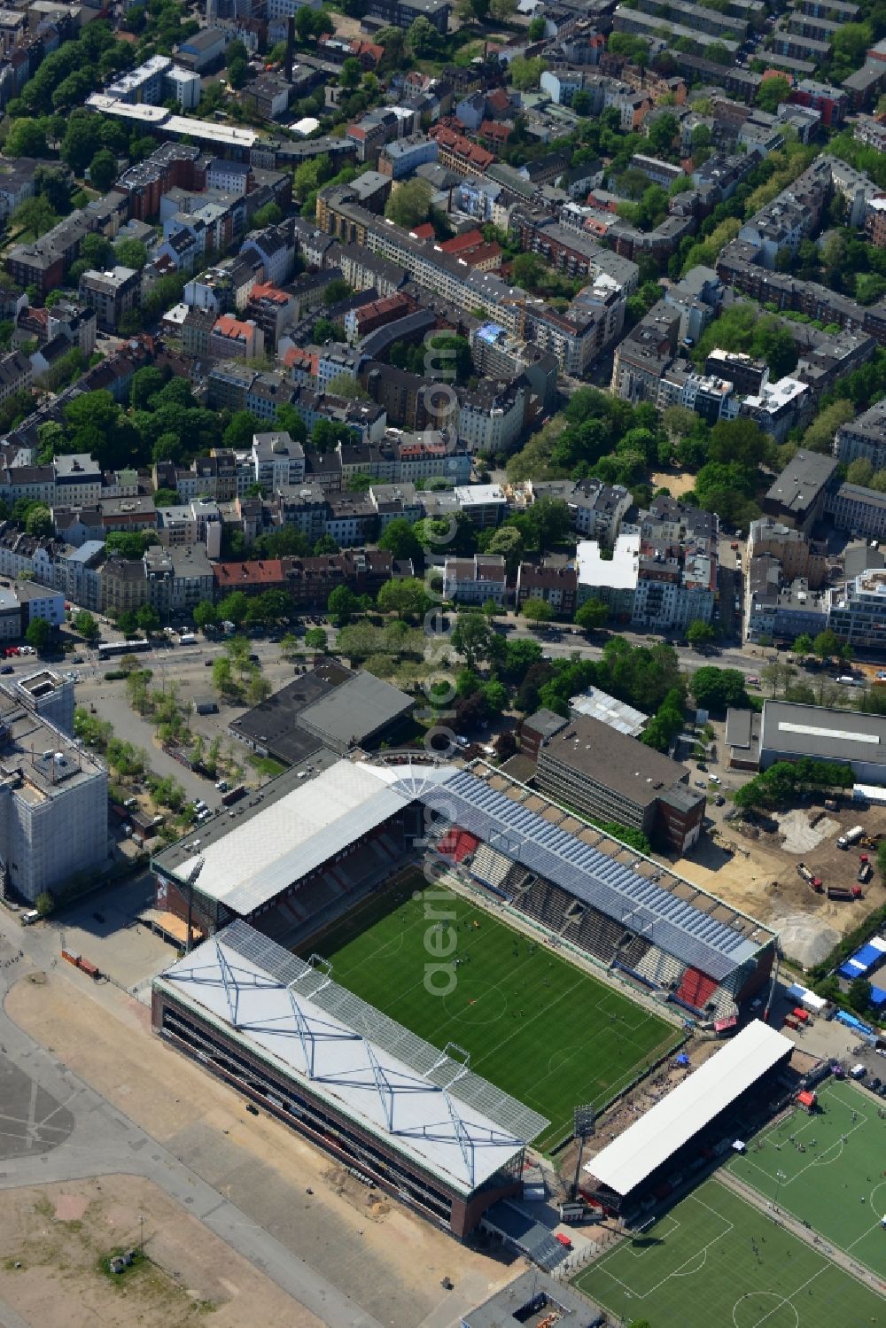 Aerial image Hamburg - View of the Hamburg Millerntor Stadium / St. Pauli stadium. The stadium is home to the first and 2 Soccer team of FC St. Pauli