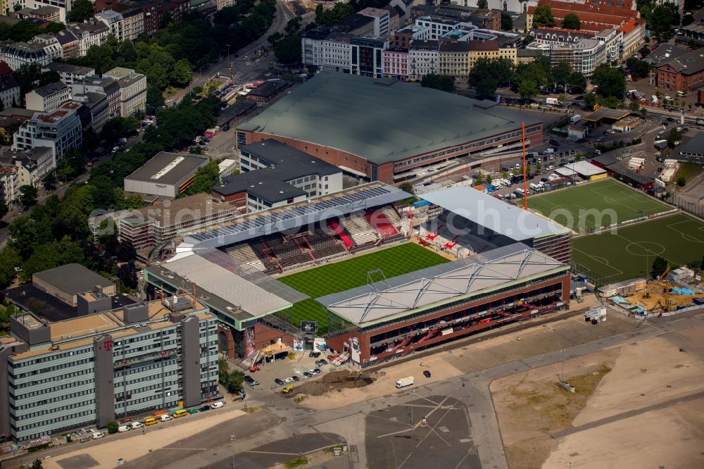 Hamburg from the bird's eye view: Hamburg Millerntor Stadium / St. Pauli stadium. The stadium is home to the first and 2 Soccer team of FC St. Pauli