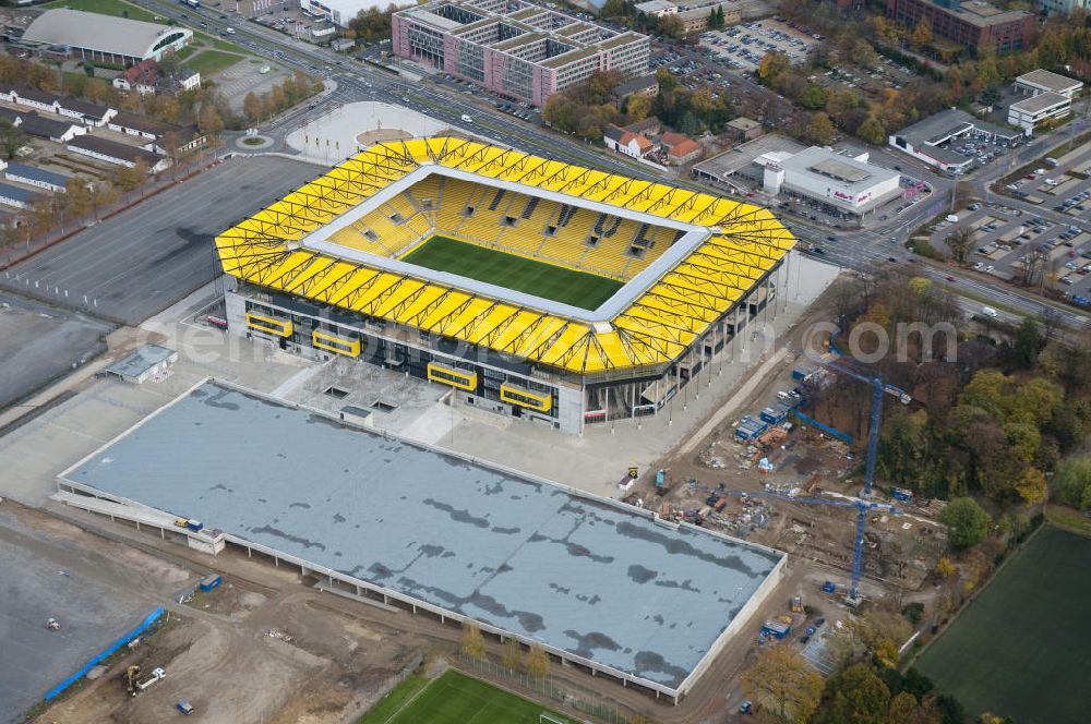 Aerial photograph Aachen - Baustelle des Stadion des Fußballklubs Alemannia Aachen, dem Neuen Tivoli. Die Baustelle der WALTER HELLMICH GmbH bietet Platz für bis zu 33.000 Zuschauern und liegt im Sportpark Soers. Construction site of the stadium of the football club Alemannia Aachen, the new Tivoli.