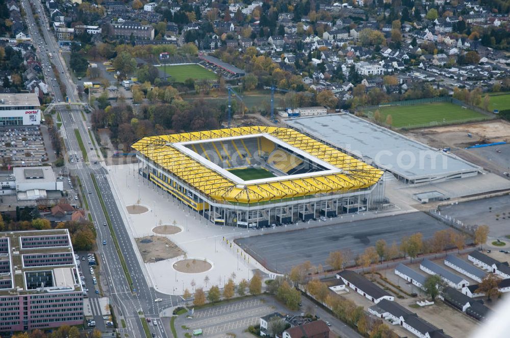 Aachen from the bird's eye view: Baustelle des Stadion des Fußballklubs Alemannia Aachen, dem Neuen Tivoli. Die Baustelle der WALTER HELLMICH GmbH bietet Platz für bis zu 33.000 Zuschauern und liegt im Sportpark Soers. Construction site of the stadium of the football club Alemannia Aachen, the new Tivoli.