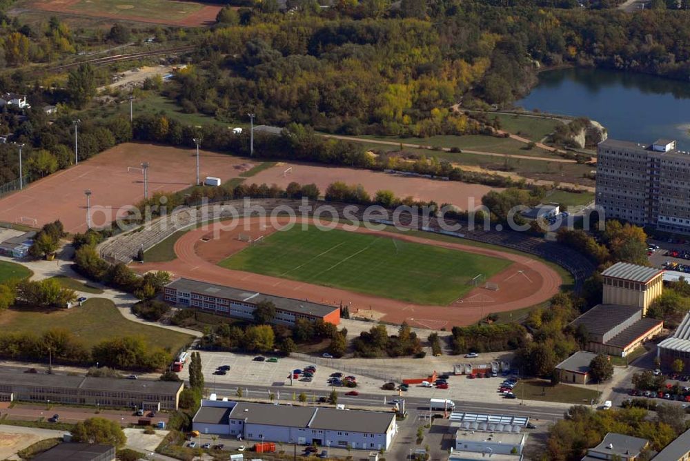 Halle from the bird's eye view: Blick auf das Stadion Neustadt. Nietlebener Straße 14, 06126 Halle (Saale), Tel.: (03 45) 6 87 20 86